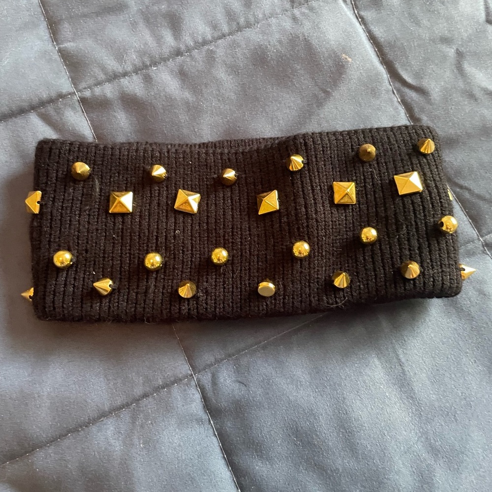 Lele sadoughi ear warmer